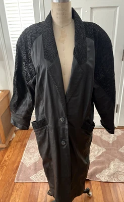 Винтажный 80-х Pelle из черной кожи Тренч наплечные подушечки замши выбитый отделки M - Изображение 1 из 4