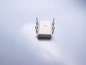 10PCS TIL117 TIL117M Fairchild Transistor Output Optocoupler IC 6-PIn PDIP-6 - Picture 1 of 3