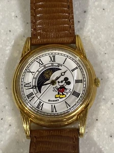 Vintage Disney Mickey Mouse Moon Phase Quartz Watch Brown Band New Battery - Picture 1 of 5