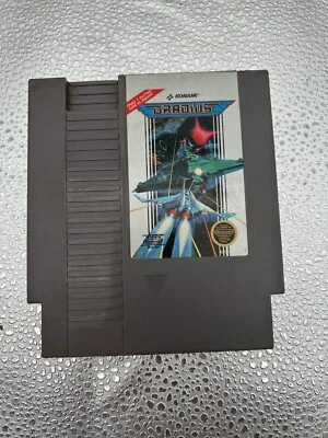 *Konami's Gradius Nintendo Entertainment System 1985 NES Tested Working 5 Screw* - Image 1 of 4