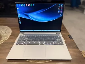 HP Laptop EliteBook 665 16 G11 16" AMD Ryzen 5 Pro 7535U 512GB - Silver - Picture 1 of 21