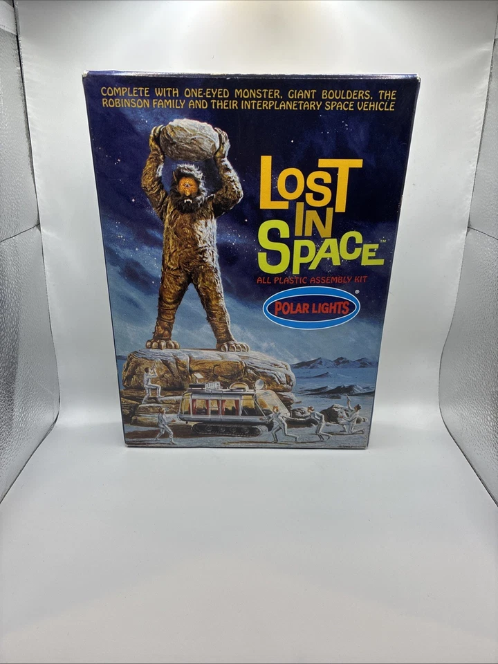Polar Lights Lost in Space One Eyed Monster Plastic Model Kit 5032 1998
