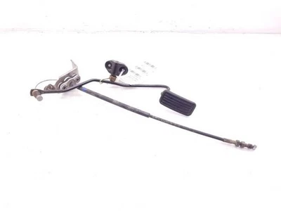 Toyota RAV4 1997 2,0 L 4X4 pedal de gasolina  Foto 1 de 4