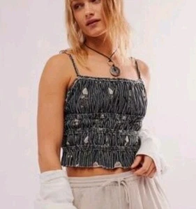 We The Free FP Dolce Vita Boho Black Floral 100% Cotton Crop Tank Top Size XL - Picture 1 of 7