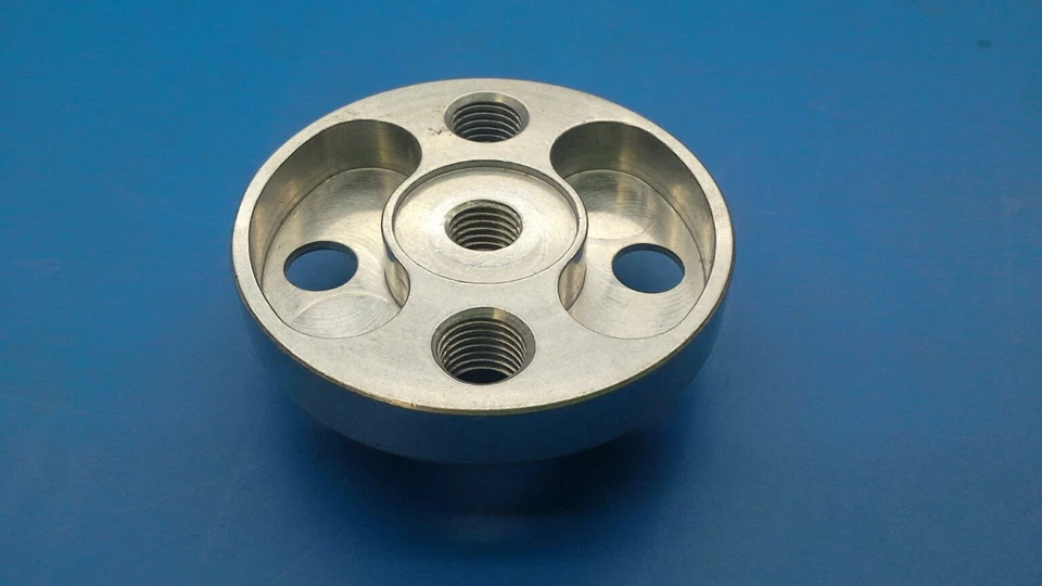 Lauterbacher Kupplungsadapter für Lauterbacher 2-Backen-Kupplung 50343. - Bild 1 von 2