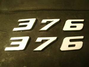 FORD GM MOPAR 376 ENGINE ID FENDER HOOD SCOOP QUARTER PANEL TRUNK EMBLEMS WHITE - Bild 1 von 1