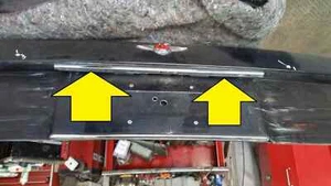 Rolls Royce Silver Spur Spirit BOOT trunk STAINLESS CHROME MOLDING BAR UB83785  - Picture 1 of 6