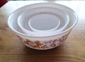 70er Arcopal France Set 3 Schüsseln, 12/18/23cm Durchmesser, 350ml/1,5l/2,2l - Bild 1 von 3