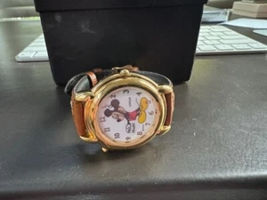 NIB VINTAGE LORUS Quartz Mickey Mouse Musical Watch BROWN STRAP TAG ON BACK - Picture 1 of 6