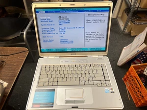 Compaq Presario C300 Laptop Intel Celeron M 420 1536MB Ram No HDD No OS - Picture 1 of 7