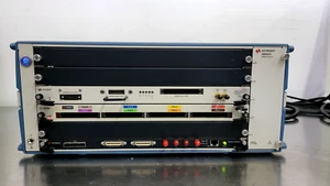 Chasis AXIe de 5 ranuras Keysight M9505A con M9505-00130: (2) Módulos: U4421A, U4154A - Imagen 1 de 17