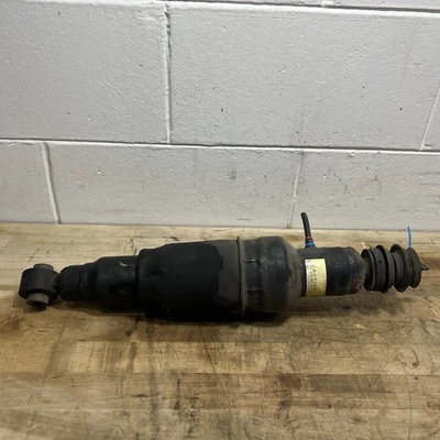 Amortiguador de aire trasero izquierdo Infiniti QX56 QX80 2011-2020 OEM 56210-1LA8A Foto 1 de 4