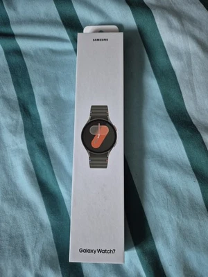 Samsung Galaxy Watch7, Bluetooth, 40mm, Galaxy Al, Aluminium, Green - Image 1 of 4