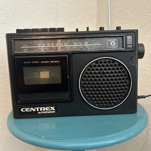 Centrex by Pioneer AM/FM Radio Cassette Player Model RK-113 schwarz funktioniert! *Lesen* - Bild 1 von 12