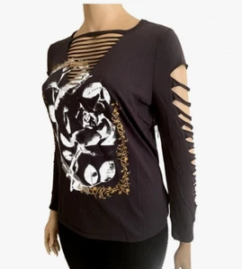 TORRID 2X Roses Classic Cotton Slashed Neck Long Sleeve Tee Phantom black - Bild 1 von 12