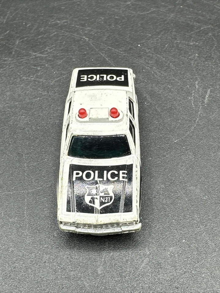 MAJORETTE Chevrolet Impala Police Sonic Flashers 1/64 Vintage Diecast Model - Image 1 of 4