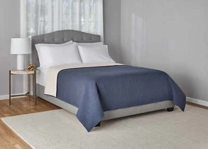 Mainstays Extra Soft Adult Jersey Quilt, Indigo, Full Queen,1 piece - Picture 1 of 5