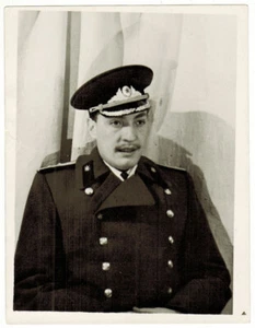 1952 photo of Soviet Colonel in uniform - Foto 1 di 2