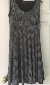 New Women's Nine West Sleeveless Knee Length Summer Black Flyaway Dress Size 8 - Picture 1 of 12