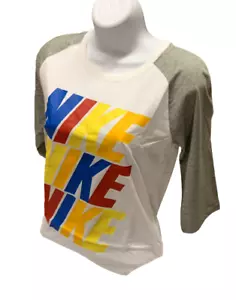 Nike Damen T-Shirt "Nike, Nike, Nike" weiß/grau 3/4 Arm Shirt Gr. M - Bild 1 von 3
