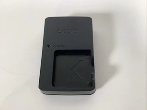 Genuine Original SONY BC-CSNB Camera Battery Charger - Photo 1 sur 6