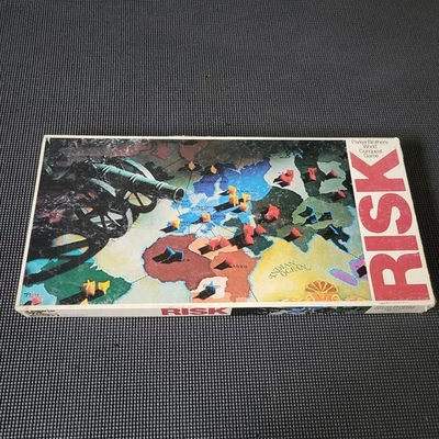 Vintage 1975 RISK BOARD GAME PARKER BROTHERS COMPLETE EXCELLENT CONDITION  - Image 1 of 4