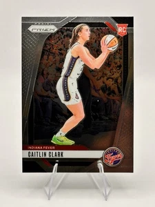 Tarjeta de novato base Caitlin Clark 2024 Panini Prizm WNBA - #22🏀 - Imagen 1 de 2