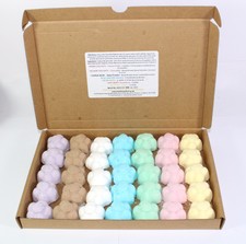 Bath Bombs mixed scents of 35 x 10g Flowers Bee Beautiful reduced plastic