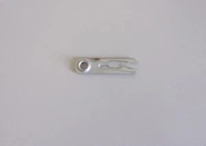 Johson Evinrude OMC 202317 0202317 Pawl Retainer NOS - Bild 1 von 3