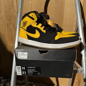 Size 11 - Air Jordan 1 Retro 2017 Mid New Love - Picture 1 of 10