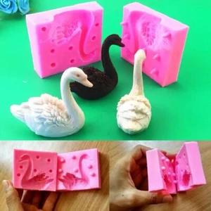 3D Silicone Swan Fondant Chocolate Sugarcraft Candle Soap Mould Clay Resin - Picture 1 of 3