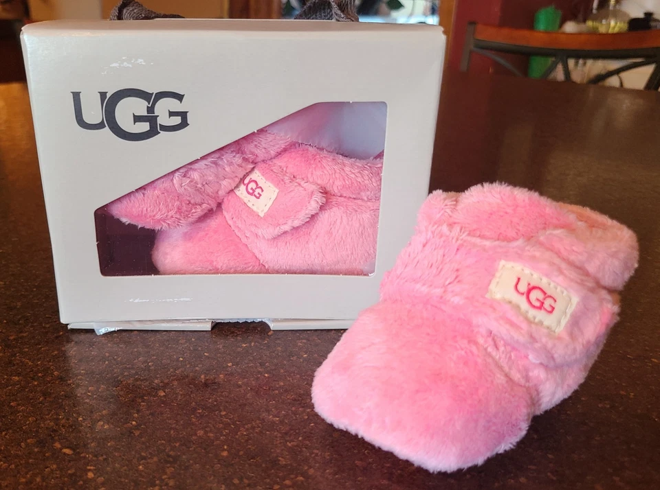 UGG Bixbee Botines Infantiles Rosa Talla 0/1 Bebé Niña Zapatos 0-6M Suave Nuevo en Caja Foto 1 de 4