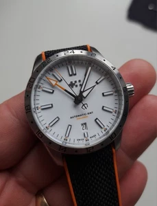 Christopher Ward Sealander C63 Gmt 39mm. - Picture 1 of 16