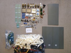 LEGO City 7744 Police Headquarters Complete with Instructions