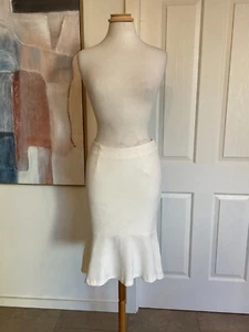 Womens Skirt Target White Midi Flare Skirt Size 8 - Picture 1 of 13