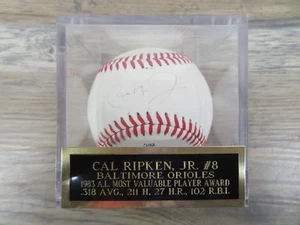 Cal Ripken Jr Signed Auto Autographed Ball Baseball - Picture 1 of 2