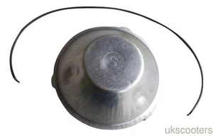 TAPA ANTIPOLVO UKSCOOTERS LAMBRETTA FLYWHEEL CON CLIP DE BLOQUEO DE RESORTE SIL NUEVA CUBIERTA - Imagen 1 de 1