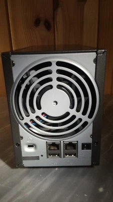 + NETGEAR   RNDU2000  2 HDD 3TB Hitachi Ram 2GB  firm 6.10.3 like RN312 68119v - Immagine 1 di 4