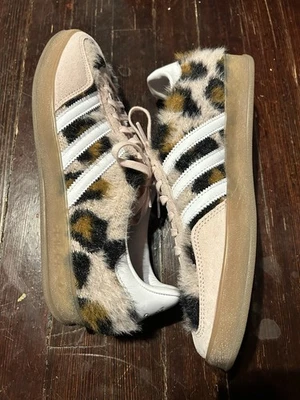 Adidas Gacela, Estampado Leopardo. Never Worn Mujer Talla 11. Hombre’s 10 Foto 1 de 4