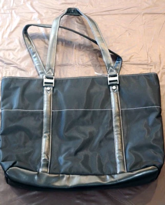 Bolso de Mano para Mujer Negro Samsonite Acolchado para Laptop con Asas con Correa para el Hombro Foto 1 de 4