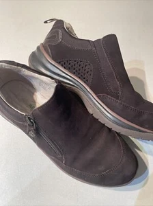 Jambu Cecilia Water Resistant Brown Suede Leather Slip Ons 9M EUC - Picture 1 of 10