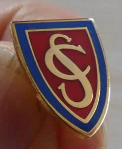 SCHÖNE KLEINE PIN'S WAPPEN AUFNÄHER SPORT CLUB STADE CLERMONTOIS PUY DE DOME EGF - Bild 1 von 3