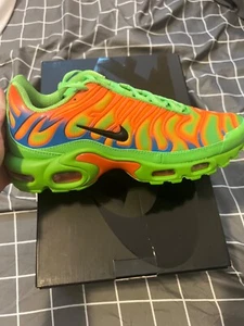 Size 9 - Nike Supreme x Air Max Plus TN Mean Green - Picture 1 of 5