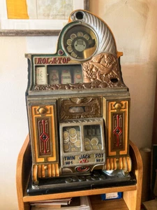 rol a top slot machine - Foto 1 di 9