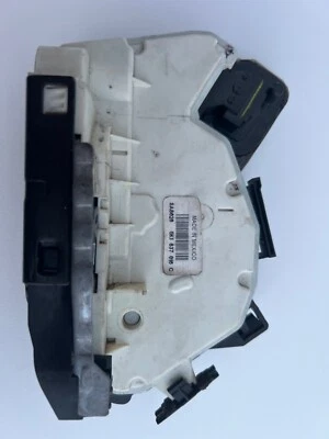 2011-2018 Volkswagen Beetle Door Lock Latch Actuator PASSENGER Side OEM - Image 1 of 4