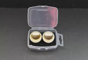 2 PERILLAS DE TAZA DE TÉ HOFNER GENUINAS Crema con Tapa Dorada Brillante Guitarra/Bajo # H909/15 - Imagen 1 de 6