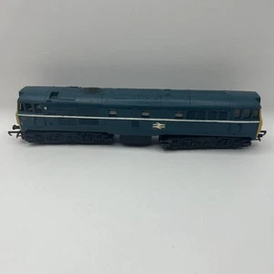Hornby D5572 R357 BR Diesel Electric Train 00 Gauge Model Railway Loco - Picture 1 of 14