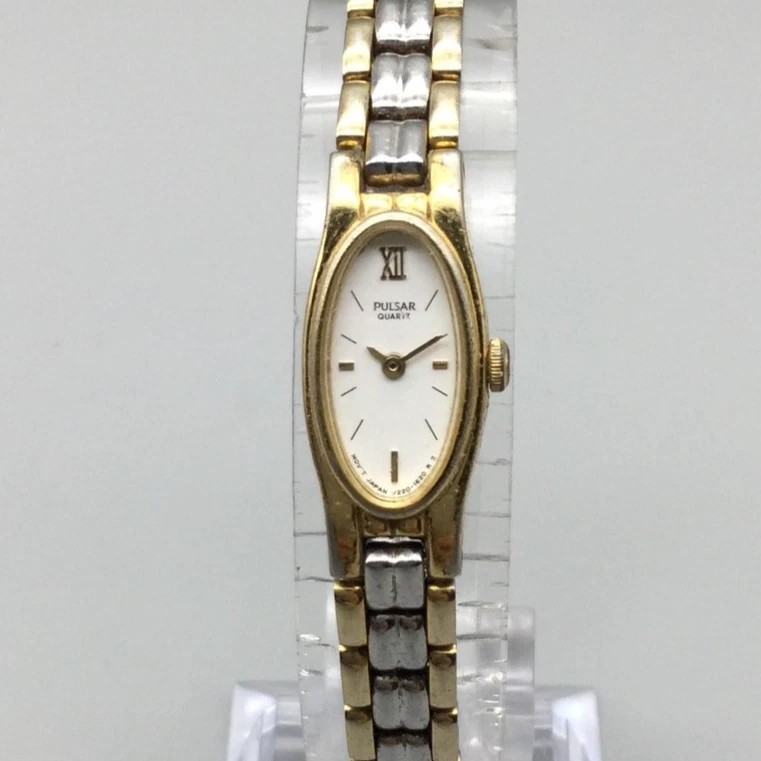 Reloj Mujer Pulsar V220-6190 De Colección Dos Tonos Ovalado Dorado Tono Plata Batería Nueva Foto 1 de 4