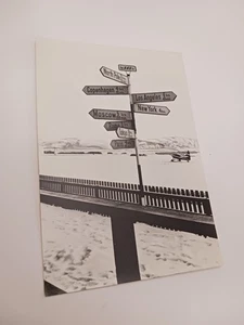 SAS Lufthavnsbygningen Airport Vintage Postcard - Picture 1 of 3