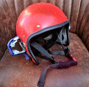 Kajakhelm, Mit Lampenhalterungen fürs Höhlen- Wracktauchen, gebraucht - Bild 1 von 8